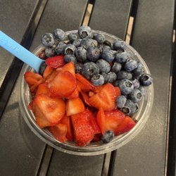 Playa Bowls - July 2022 a refreshing breakfast after a 5 mile beach walk. Just can't get enough.