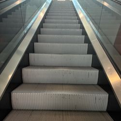 DICK'S Sporting Goods - Schindler 9300 escalators, Dick's Sporting Goods Stonebriar Centre