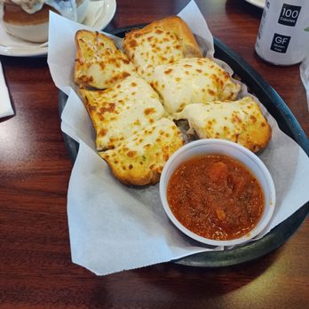 Doc's On The Fox - Cheese garlic bread with marinara - Bars Near Me - Waterford, Wisconsin Doc's On The Fox - Cheese garlic bread with marinara - Bars Near Me - Waterford, Wisconsin