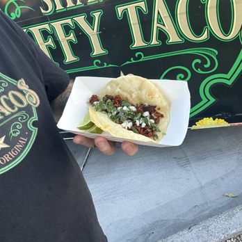 Liquor Box - Taco truck out front - Beer, Wine & Spirits Near Me - Las Vegas, Nevada Liquor Box - Taco truck out front - Beer, Wine & Spirits Near Me - Las Vegas, Nevada