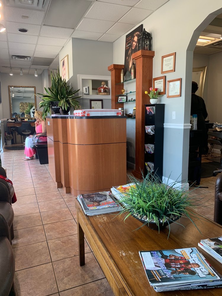 SALON DE NERY CLOSED 48 Photos & 29 Reviews 540 Reservoir Ave, Cranston, Rhode Island