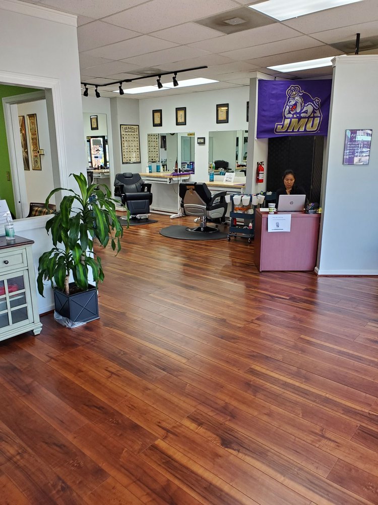 Hi barber Logo