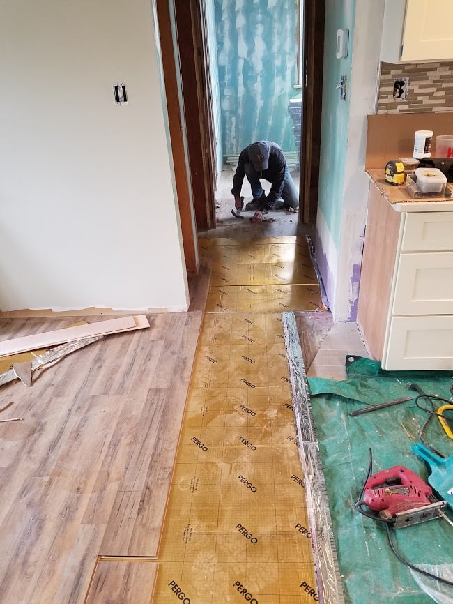 Slide of R & E Home Improvement Co & Affordable Lawn Care