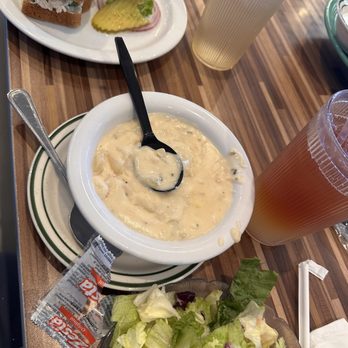 NORMS Restaurant - Tuna clam chowder salad Arnold Palmer - American Near Me - Carson, California NORMS Restaurant - Tuna clam chowder salad Arnold Palmer - American Near Me - Carson, California