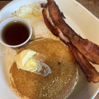 Huckleberry's - Kids breakfast - Breakfast & Brunch Near Me - Roseville, California