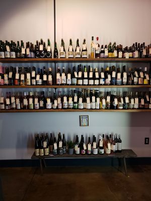 Tinys Bottle Shop by null