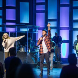 Mission Viejo Christian Church - Powerful Worship!