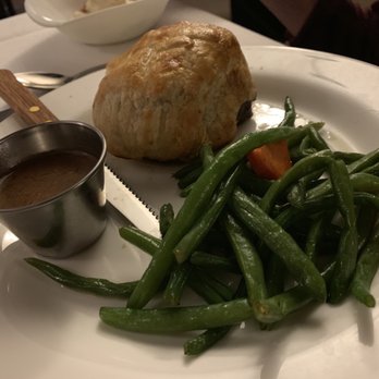 The Packing House - Beef Wellington (5/5) - American Near Me - Milwaukee, Wisconsin