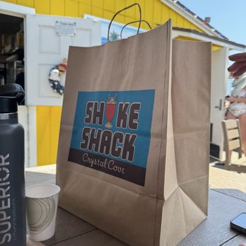 Crystal Cove Shake Shack - bag - American Near Me - Newport Coast, California