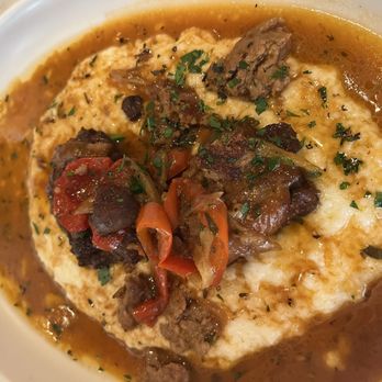 North Italia - Chicken thighs with polenta - Italian Near Me - Orlando, Florida North Italia - Chicken thighs with polenta - Italian Near Me - Orlando, Florida