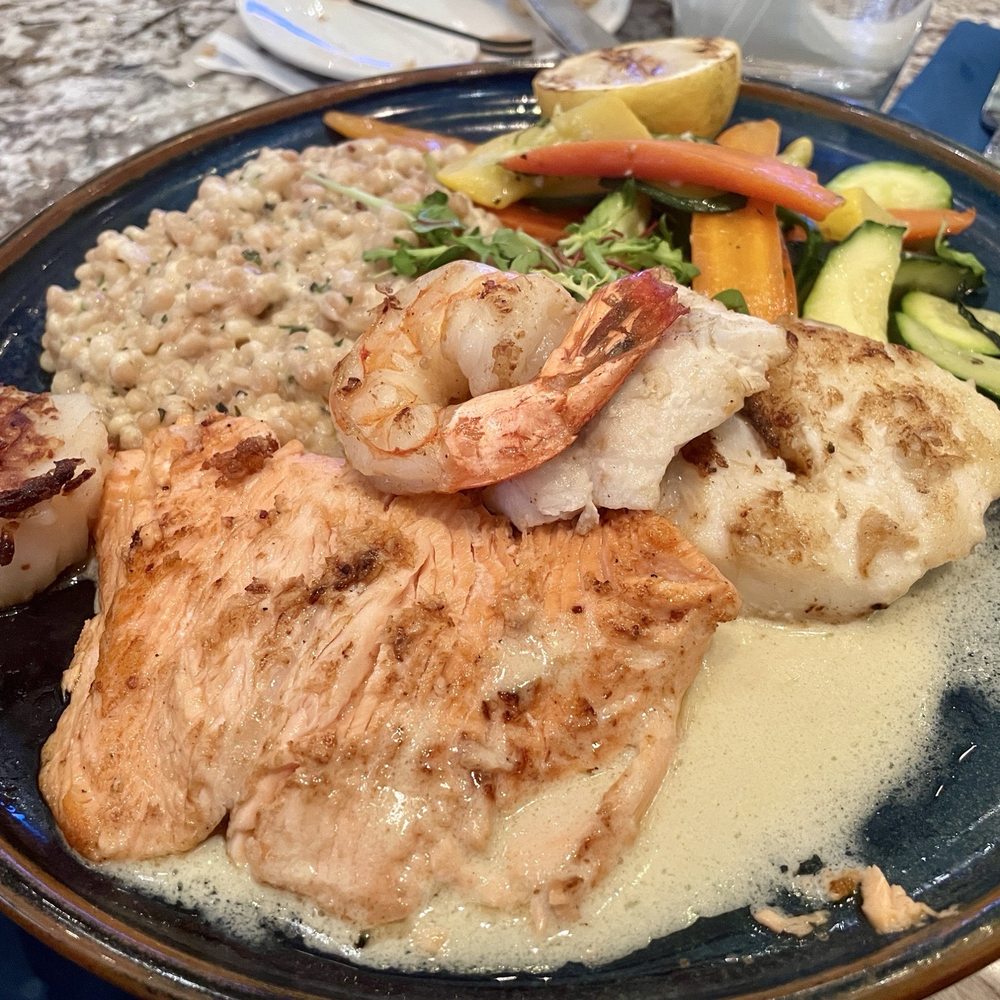 Oceano - Trio seafood platter - Seafood Near Me - Reno, Nevada Oceano - Trio seafood platter - Seafood Near Me - Reno, Nevada