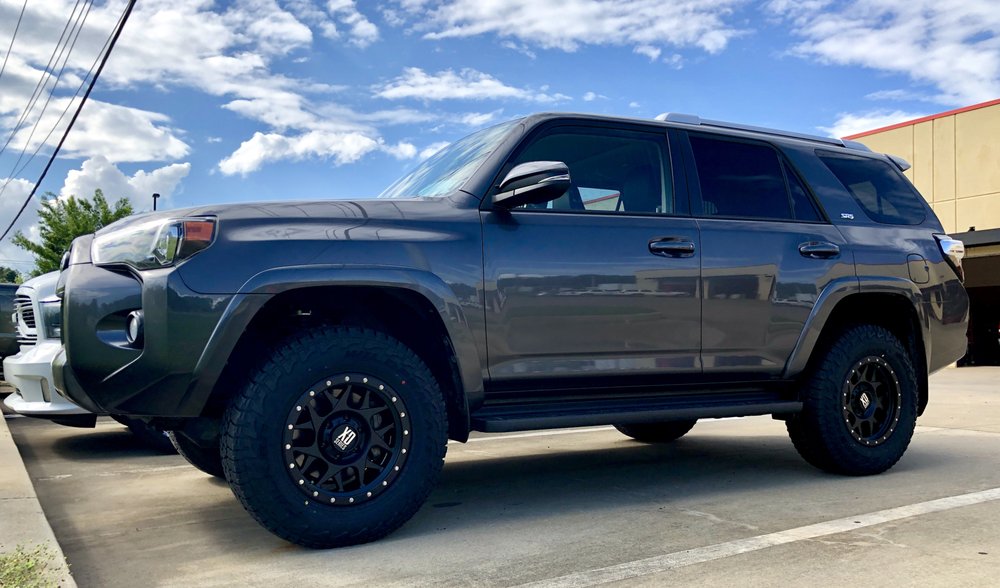 GATEWAY TIRE & SERVICE CENTER 15 Reviews Tires 2600 Hwy 41A Byp