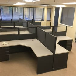Cubicle Zoom - Refurbished, Herman Miller AO2 with Glass, Open Style
