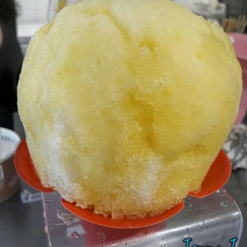 Breakwall Shave Ice - Mango Margherita - Shaved Ice Near Me - Lahaina, Hawaii