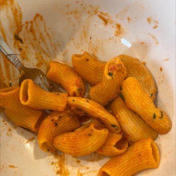 Nonnina - Rigatoni with vodka sauce  This was terrible. There was no sauce on it! For a 27 dollar meal it was very disappointing - Italian Near Me - Chicago, Illinois