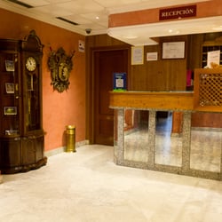 Hostal Toledo - Recepción las 24 horas