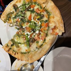 Zesti Restaurant - Veggie pizza
