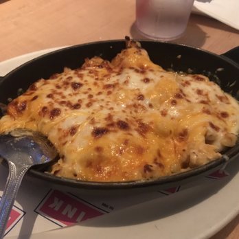 Big Pink - This macaroni is delicious, if you're a cheese lover this is the appetizer for you! - Pizza Near Me - Miami Beach, Florida Big Pink - This macaroni is delicious, if you're a cheese lover this is the appetizer for you! - Pizza Near Me - Miami Beach, Florida