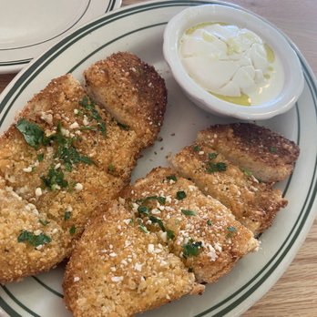 Parm - Garlic bread and fresh mozzarella - Italian Near Me - Woodbury, New York Parm - Garlic bread and fresh mozzarella - Italian Near Me - Woodbury, New York