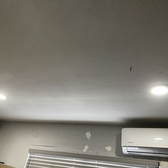 Joe Rios Electric - Living room lights - Electricians Near Me