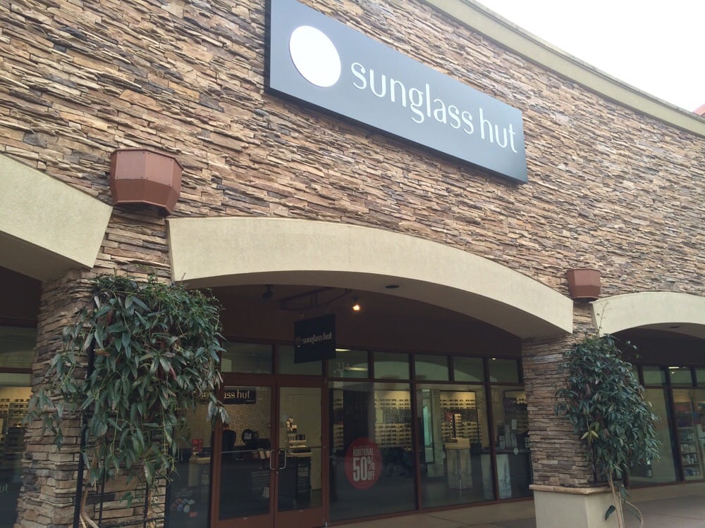 SUNGLASS HUT Updated May 2024 1001 Arney Rd, Woodburn, Oregon