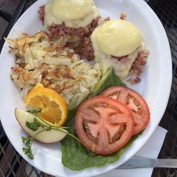 The Belgian Cafe - Eggs benedict (corned beef?) - Breakfast & Brunch Near Me - Solvang, California The Belgian Cafe - Eggs benedict (corned beef?) - Breakfast & Brunch Near Me - Solvang, California