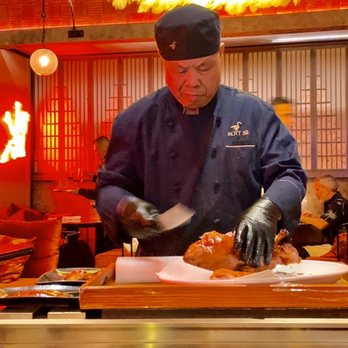 Mott 32 - Chinese Near Me - Las Vegas, Nevada