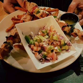 CubaNu Restaurant & Lounge - Pinchos de Pollo - Cuban Near Me - Rahway, New Jersey