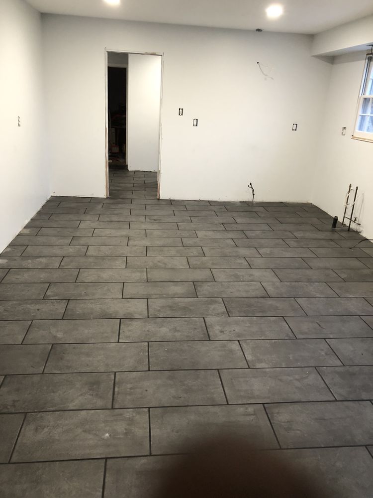 Slide of Stritzl Contracting