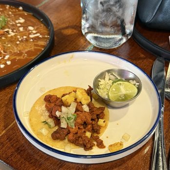 Amelias Mexican Kitchen - Pastor taco - Mexican Near Me - Tucson, Arizona