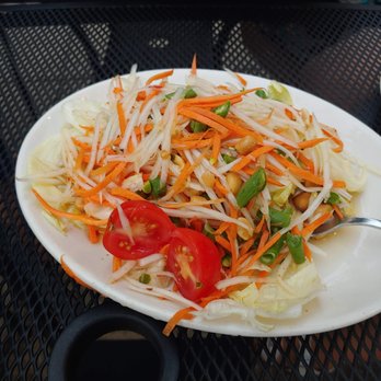 Thai Express - Papaya Salad (Som Dum) - Thai Near Me - Gaithersburg, Maryland Thai Express - Papaya Salad (Som Dum) - Thai Near Me - Gaithersburg, Maryland