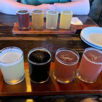 Engrained Brewing - Paddle samples - Breweries Near Me - Springfield, Illinois