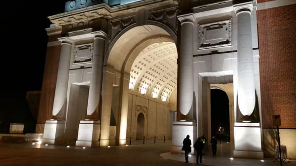 Menin Gate by null