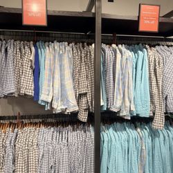 Abercrombie & Fitch Outlet