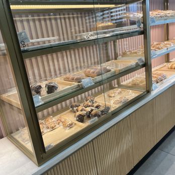 Tous Les Jours - Bakeries Near Me - Henderson, Nevada