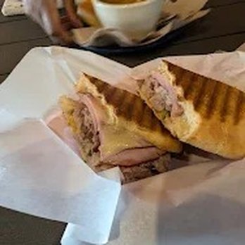 Chicory Cafe - Coffee & Tea Near Me - South Bend, Indiana