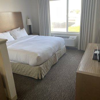 DoubleTree by Hilton Hotel Salem, Oregon - Hotels Near Me - Salem, Oregon DoubleTree by Hilton Hotel Salem, Oregon - Hotels Near Me - Salem, Oregon