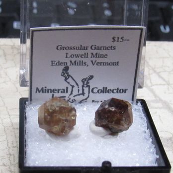 Mineral Collector - Gemstones & Minerals Near Me - Bryant Pond, Maine Mineral Collector - Gemstones & Minerals Near Me - Bryant Pond, Maine