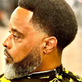Clipperholics Barber Studio - Barbers Near Me - Killeen, Texas