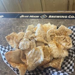 ThunderZone West - Pork skins