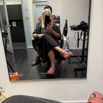 Shazleena Jeffrey - Straits Salon - DURING - bleaching phase - Hair Stylists Near Me - Sunnyvale, California Shazleena Jeffrey - Straits Salon - DURING - bleaching phase - Hair Stylists Near Me - Sunnyvale, California