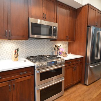 Indigo Remodeling - new floors and counter top and back splash - General Contractors Near Me - Skokie, Illinois Indigo Remodeling - new floors and counter top and back splash - General Contractors Near Me - Skokie, Illinois