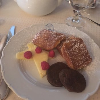 Holladay House - Hotels & Travel Near Me - Orange, Virginia Holladay House - Hotels & Travel Near Me - Orange, Virginia