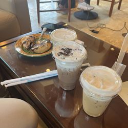 Holy Grounds Coffee House