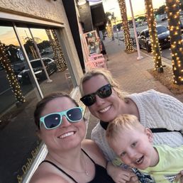 Sugar & Co. icecream with my bestie and her son!!! Sugar & Co. icecream with my bestie and her son!!!