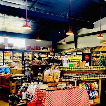 Lil Butcher Shoppe - Adorable country market with in house butcher that will cut anything you want. Highly recommend. - Seafood Markets Near Me - Hattiesburg, Mississippi