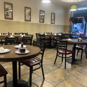 King Wah Chinese Restaurant - Simply decor - Chinese Near Me - Sunnyvale, California King Wah Chinese Restaurant - Simply decor - Chinese Near Me - Sunnyvale, California