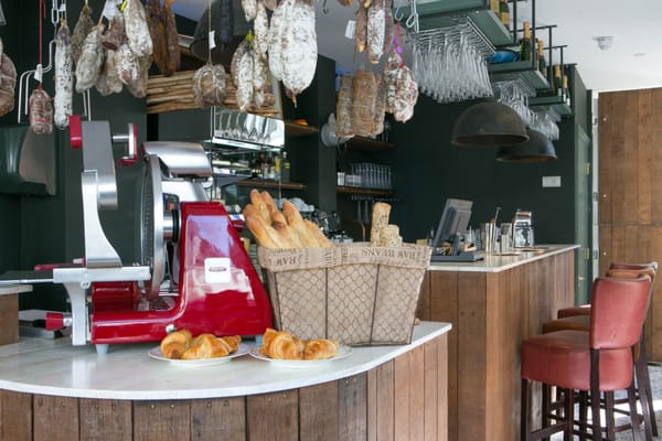 Champagne+Fromage by null