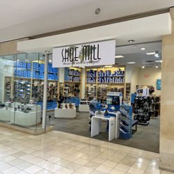 Shoe Mill- Clackamas Town Center