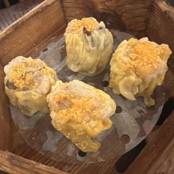 Dimsum Garden - Shrimp with Pork Shumai (Siu Mai) (4 pcs) - Dim Sum Near Me - New York, New York Dimsum Garden - Shrimp with Pork Shumai (Siu Mai) (4 pcs) - Dim Sum Near Me - New York, New York